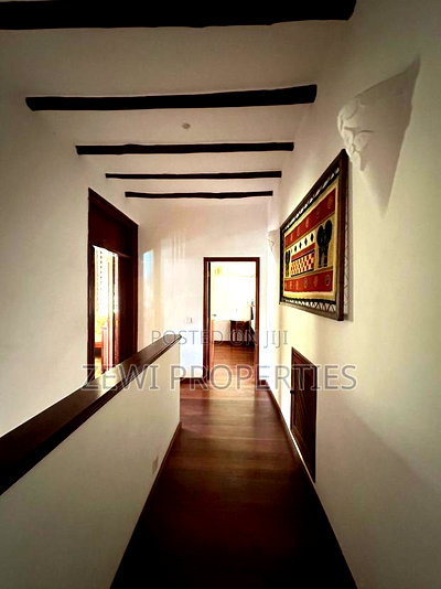 Furnished 3bdrm Villa in Casuarina Drive, for sale - Image 3