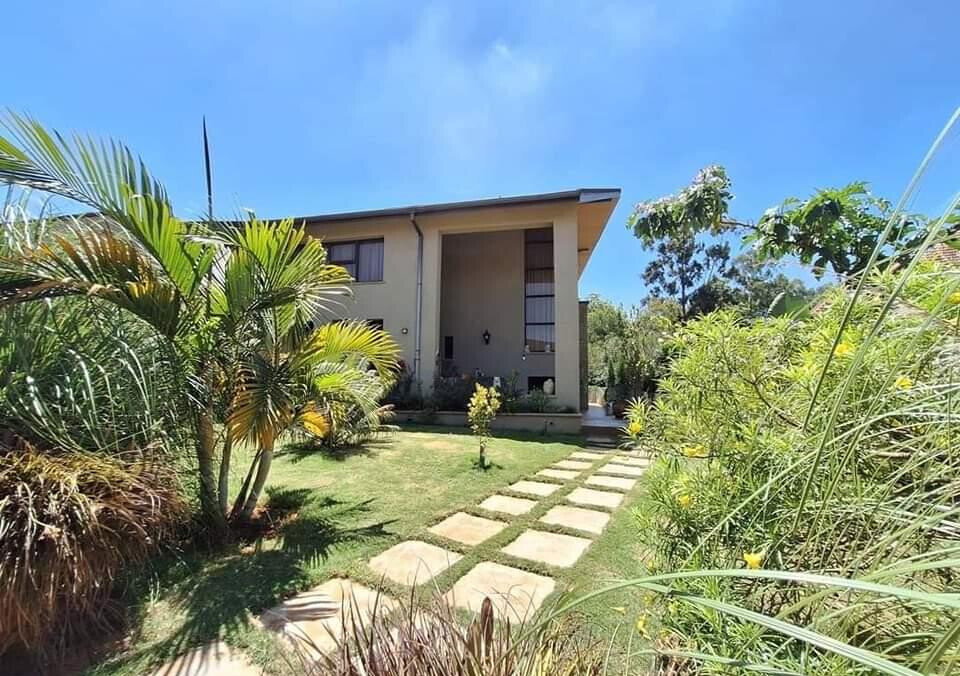4-Ensuite Townhouse with DSQ & Shared Pool – Karen