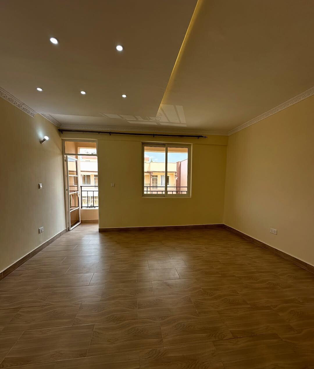 4BR Rooftop Terrace Townhouse with Walk-in Closet - Syokimau