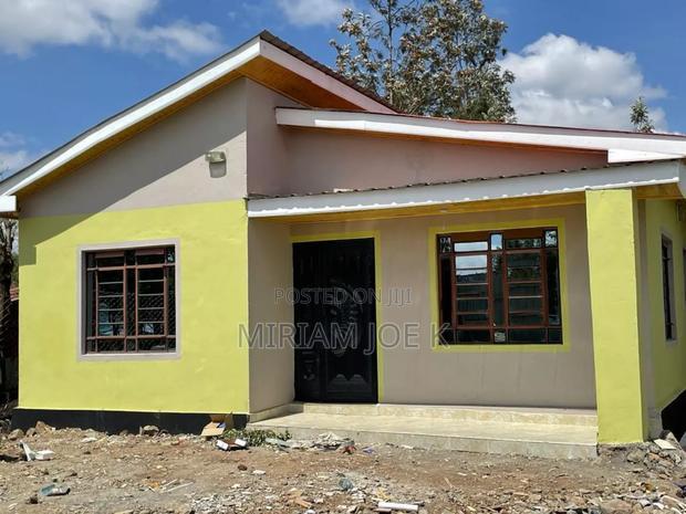 3bdrm Bungalow in Malaba, Witethie for sale