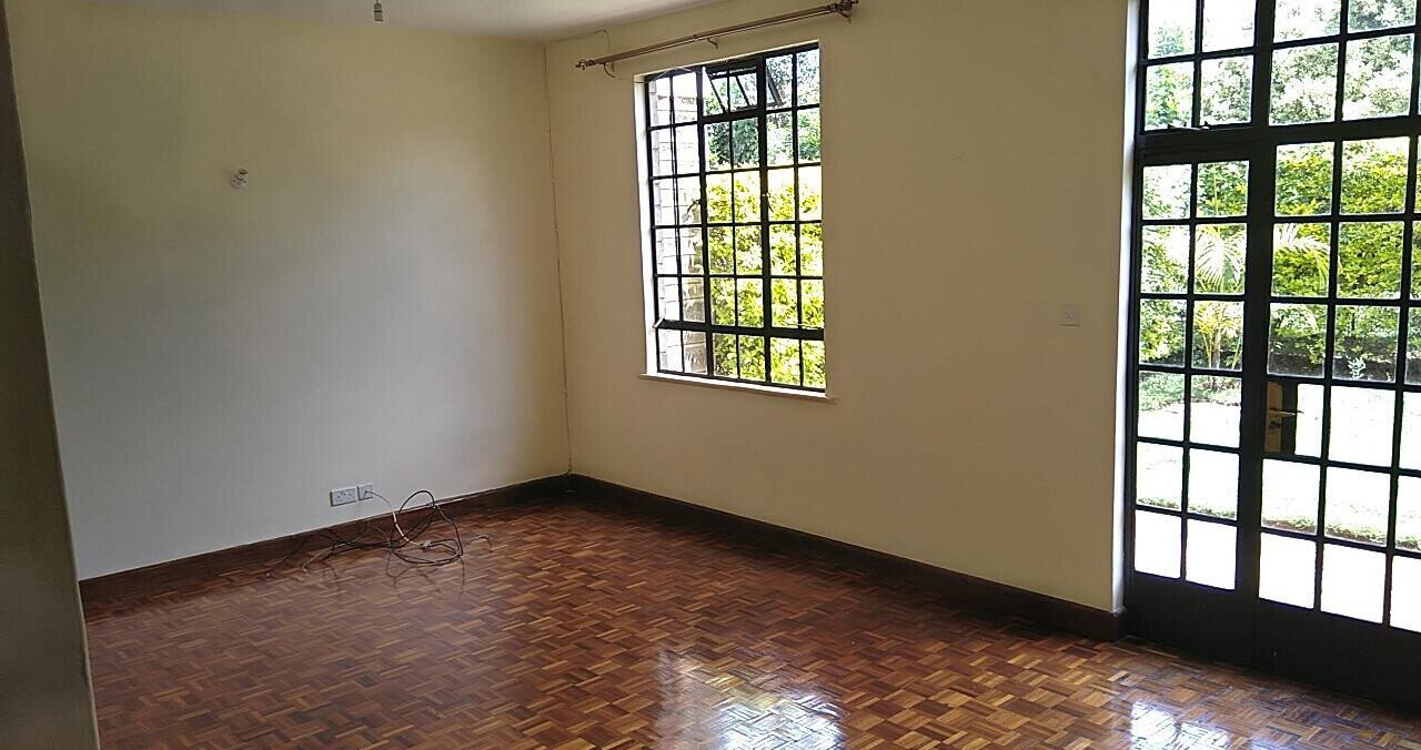 4BR Townhouse with Stream & Garden - Loresho