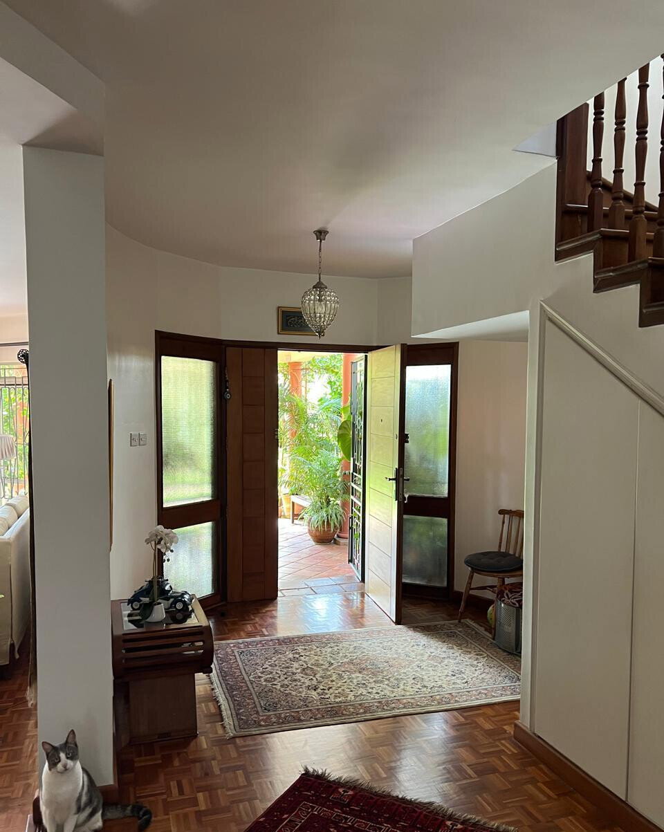 5BR Villa with Mature Garden & Freehold Title - Kilimani