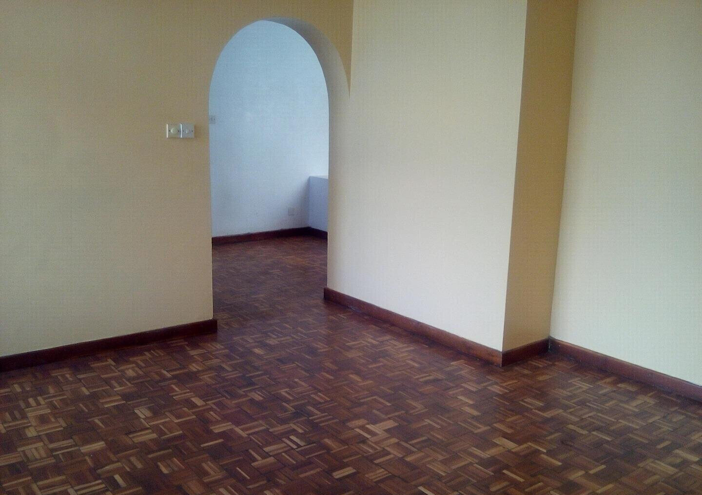 5BR Garden Home with Parking