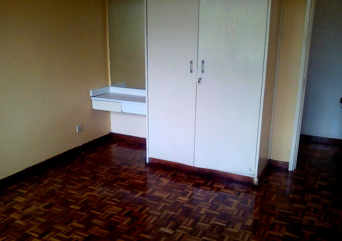 5BR Garden Home with Parking