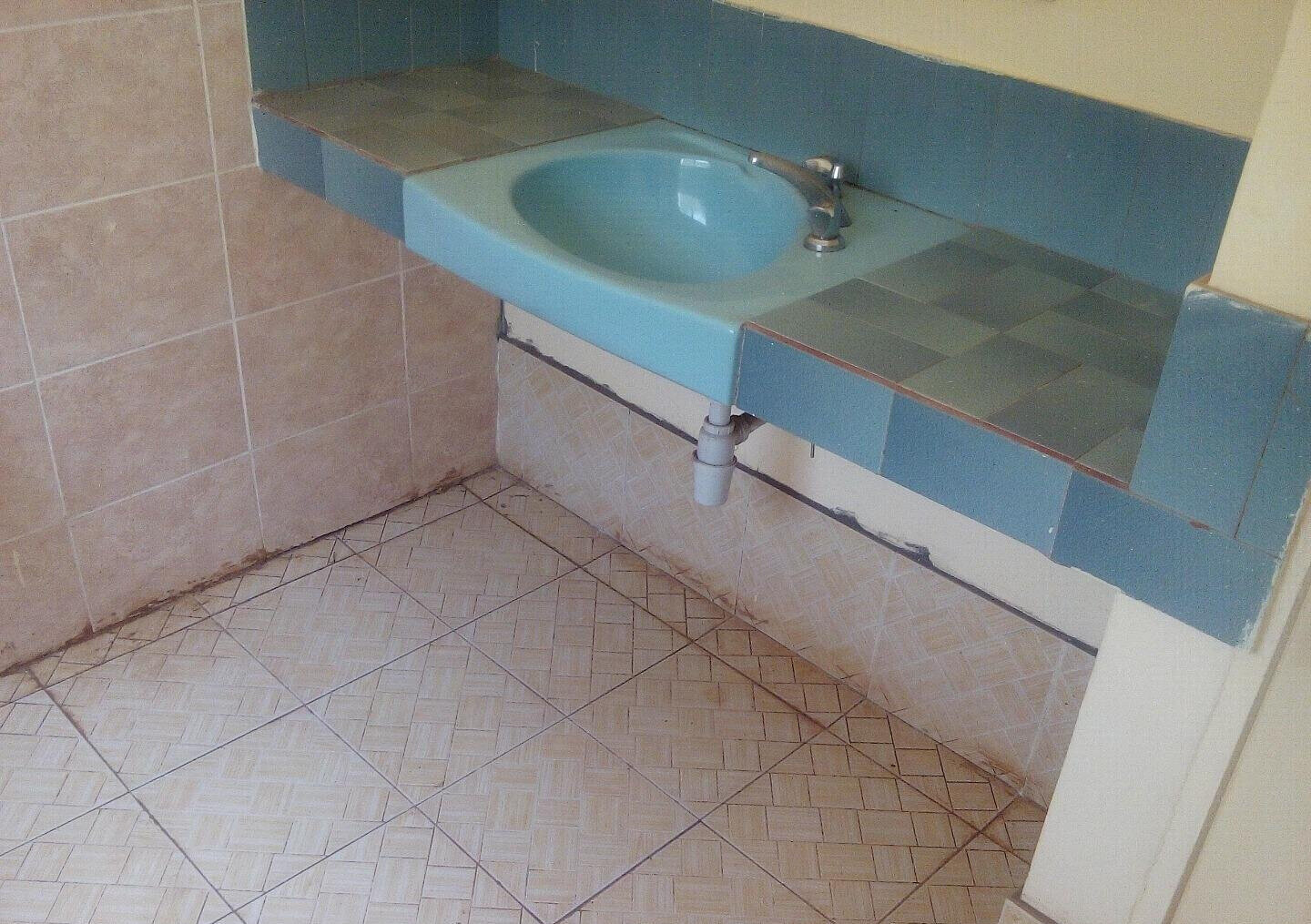 5BR Garden Home with Parking