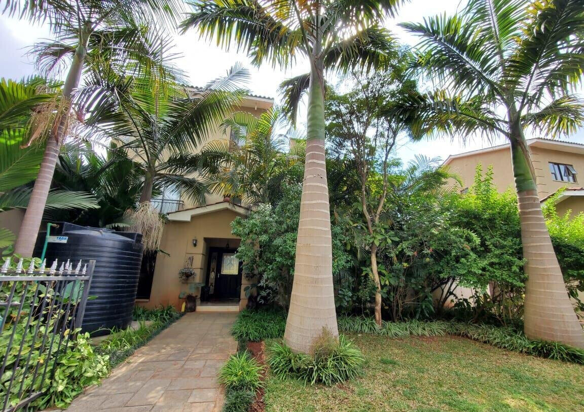 4-Ensuite Townhouse with Fireplace & DSQ – Karen Masai Road