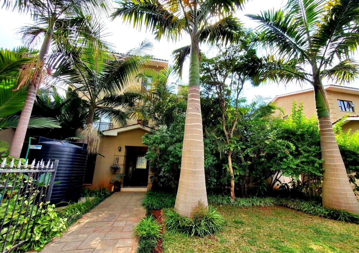 4-Ensuite Townhouse with Fireplace & DSQ – Karen Masai Road