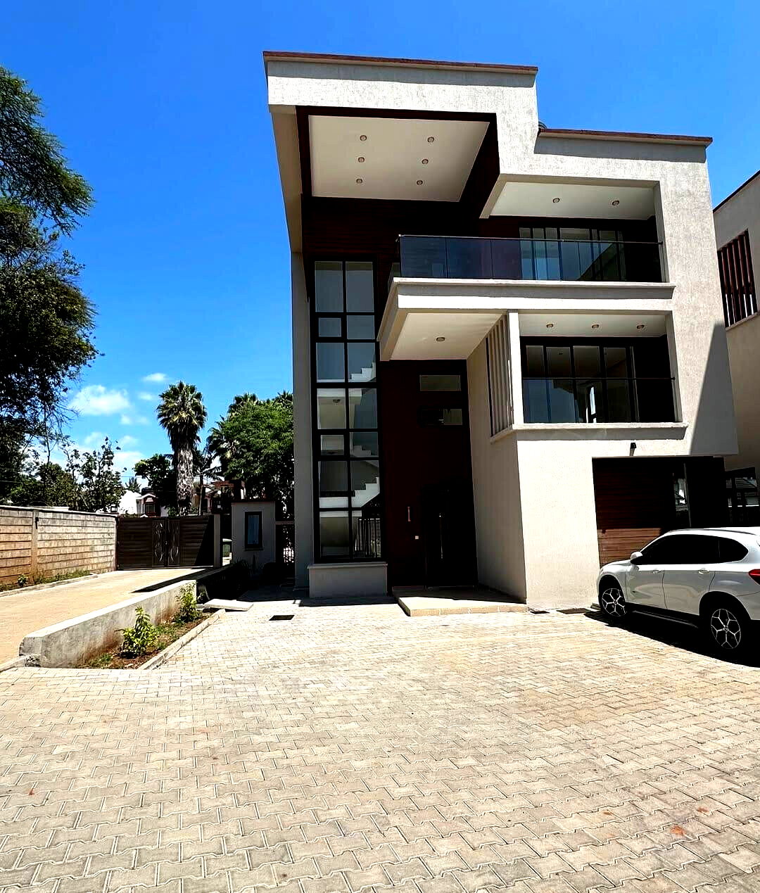 New 5-Ensuite Townhouse with DSQ in Gated Community - Lavington