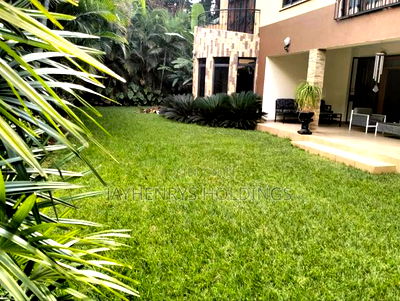 5bdrm House in Kyuna Estate for rent - Image 2