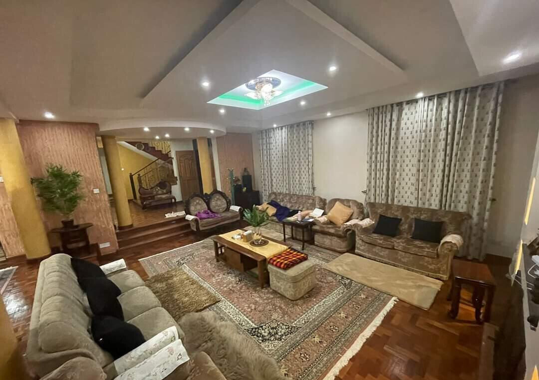 5-Ensuite Townhouse with Prayer Room & Rooftop Terrace - Lavington