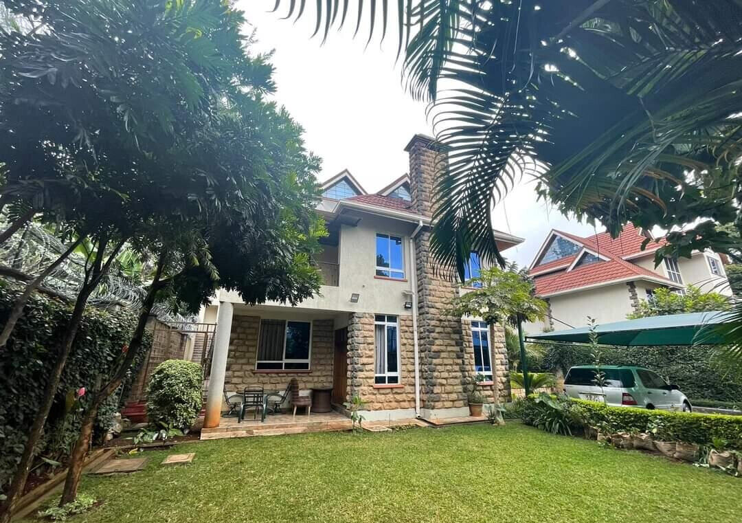5-Ensuite Townhouse with Prayer Room & Rooftop Terrace - Lavington
