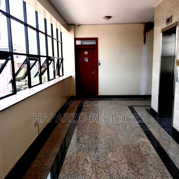 To Let: Office Space Along Lantana Road