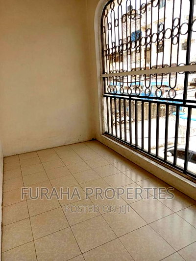 4bdrm Maisonette in Tudor for sale - Image 1