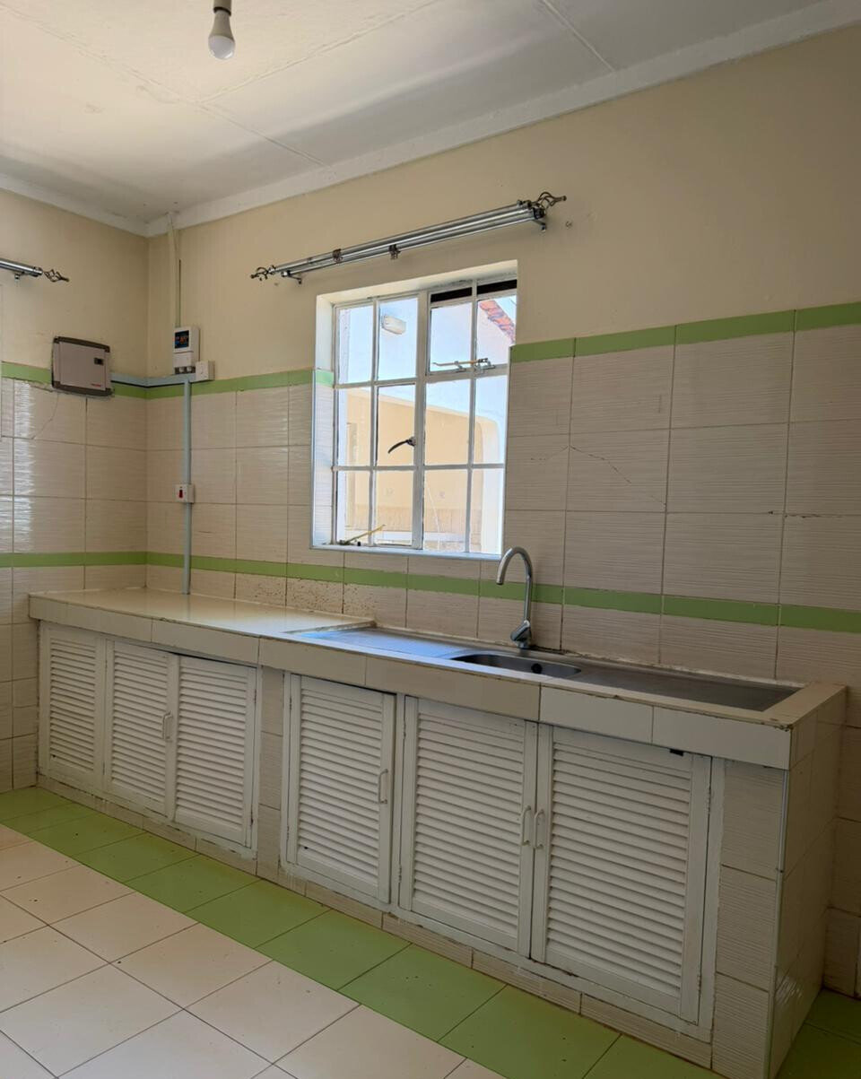 0.44-Acre Townhouse with Private Garden - Loresho
