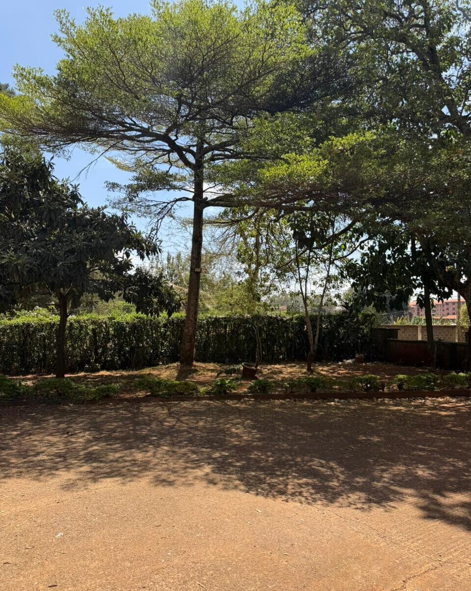 0.44-Acre Townhouse with Private Garden - Loresho