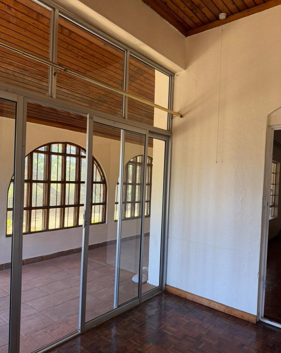 0.44-Acre Townhouse with Private Garden - Loresho