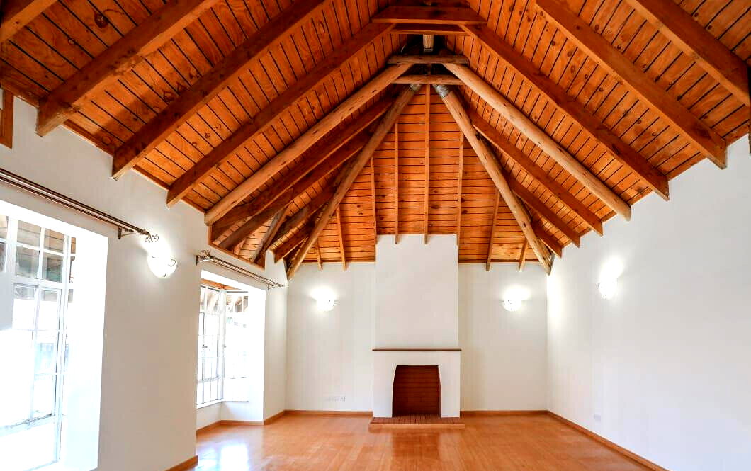 Executive 5BR Townhouse with DSQ & Generator - Kileleshwa