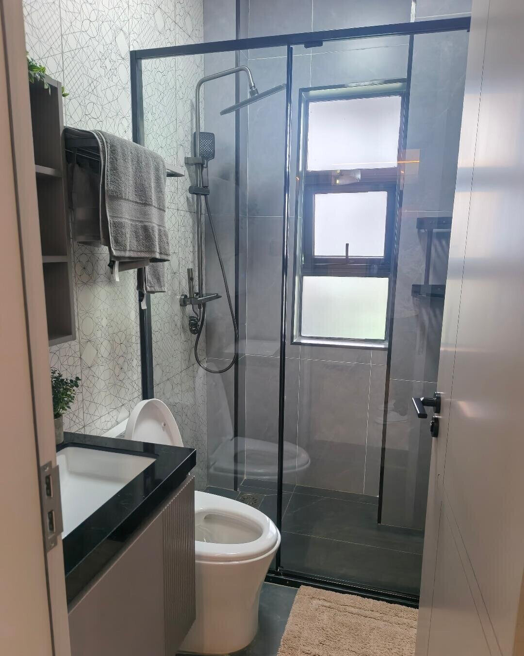 1BR En-Suite with Premium Finishes & Backup Systems - Westlands