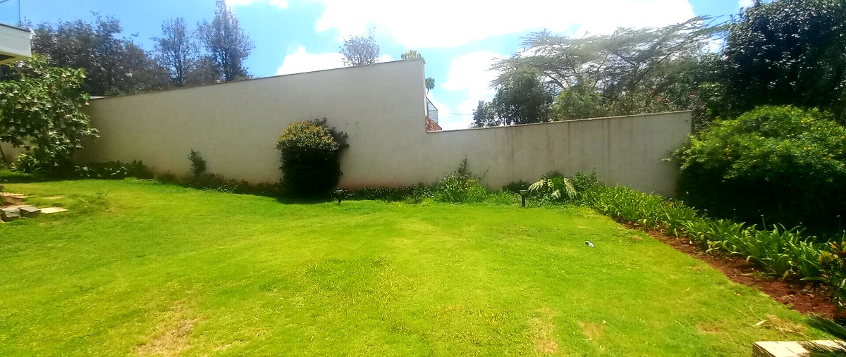 5-Ensuite Villa with Pool & 24-Hour Security – Karen