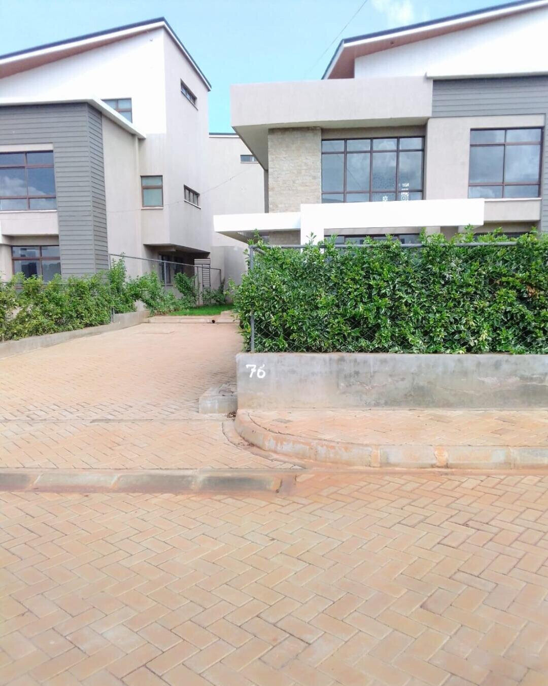 4BR All-Ensuite Townhouse with Servant Quarter - Runda Gardens