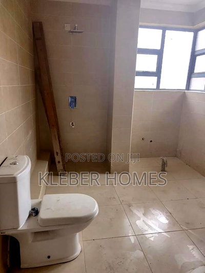 5bdrm Villa in Lavington for sale - Image 12