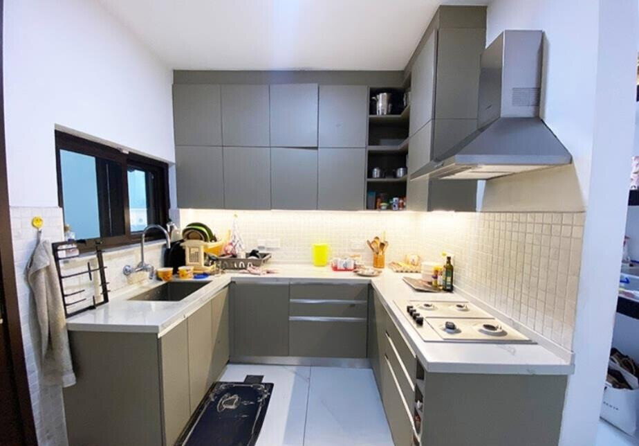 4-Ensuite Townhouse with Private Garden & DSQ - Spring Valley