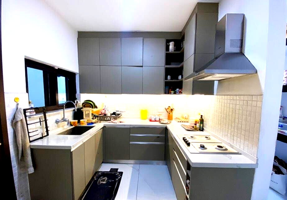 4-Ensuite Townhouse with Private Garden & DSQ - Spring Valley
