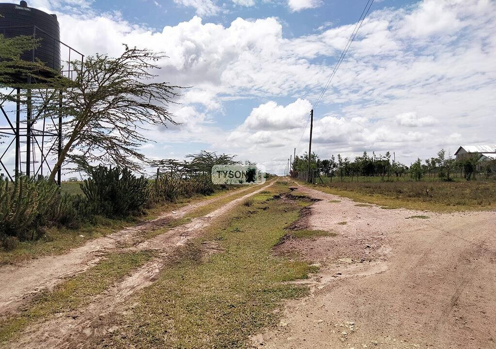 Quarter Acre Plot in Kisaju