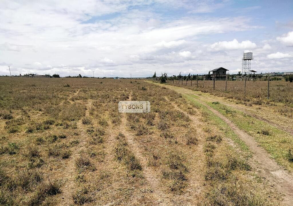 Quarter Acre Plot in Kisaju