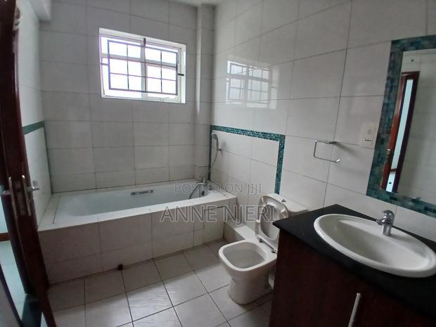 5bdrm Apartment in Westlands for rent