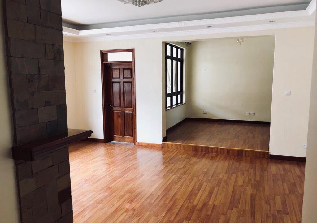 4-Ensuite Townhouse with Guest Room & DSQ – Karen Gated Community