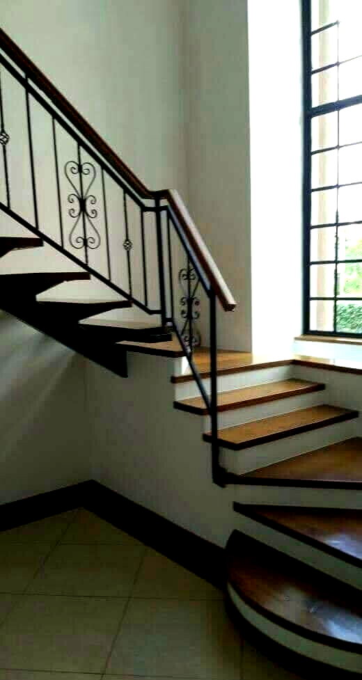 4-Ensuite Townhouse with Guest Room & DSQ – Karen Gated Community