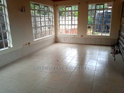4bdrm House in Livington, Lavington for Rent - Image 11