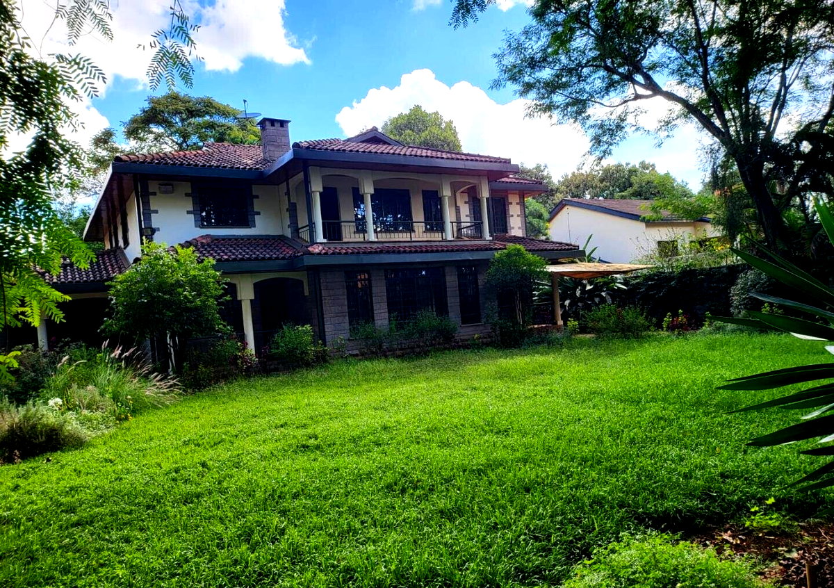 Half-Acre 5BR Haven - Nyari