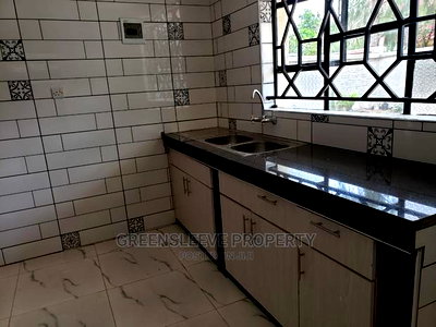 4bdrm Townhouse/Terrace in Karen for Rent - Image 10