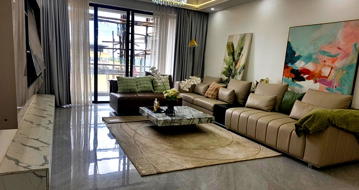 1BR En-Suite with Study & Pool Access - Lavington