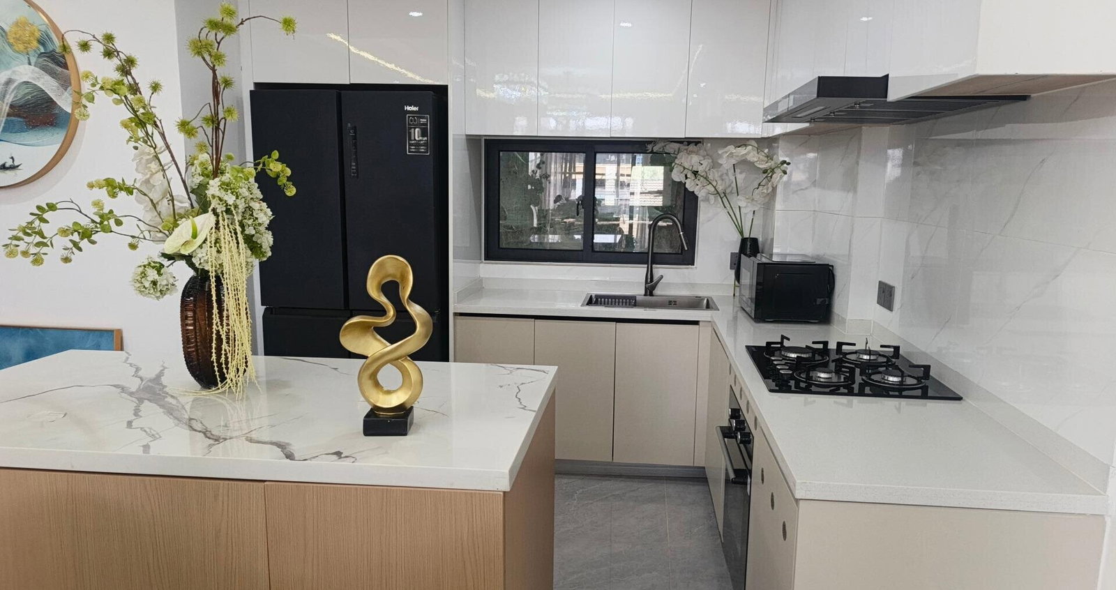 1BR En-Suite with Study & Pool Access - Lavington