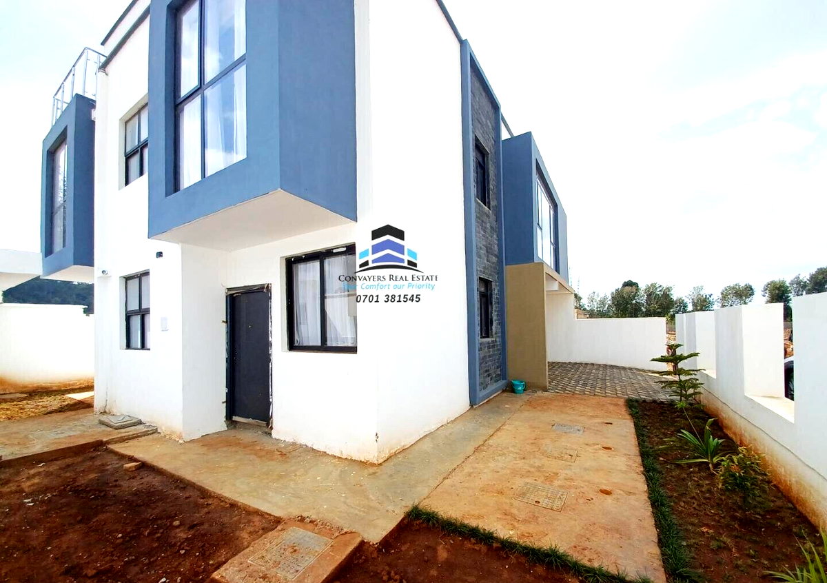 5BR Townhouse with DSQ, Office & Clubhouse - Kikuyu