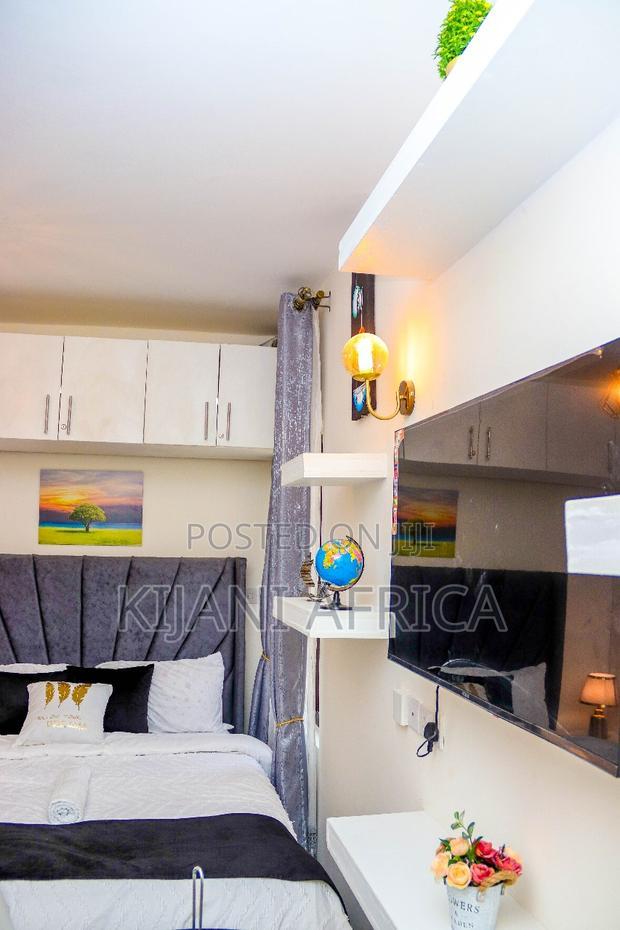 1bdrm Apartment in Gateway Mall Area for rent