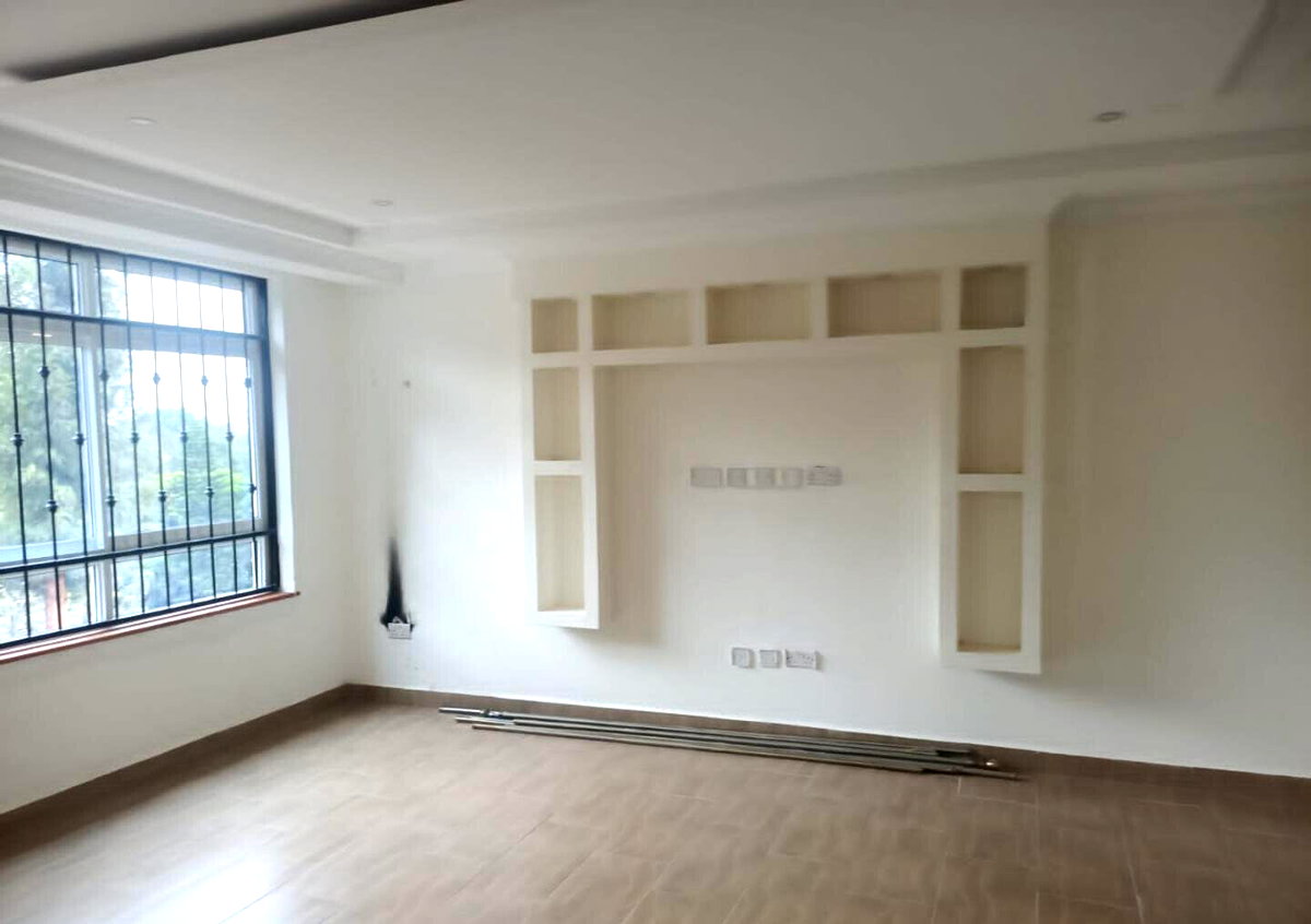 5BR All-Ensuite Townhouse with DSQ – Windsor View, Nairobi
