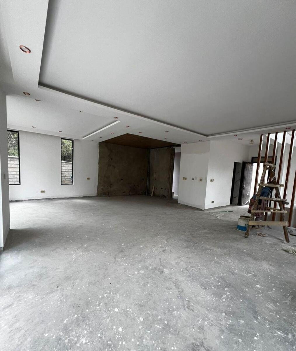 5-Ensuite Townhouse with DSQ & Private Garden - Lavington