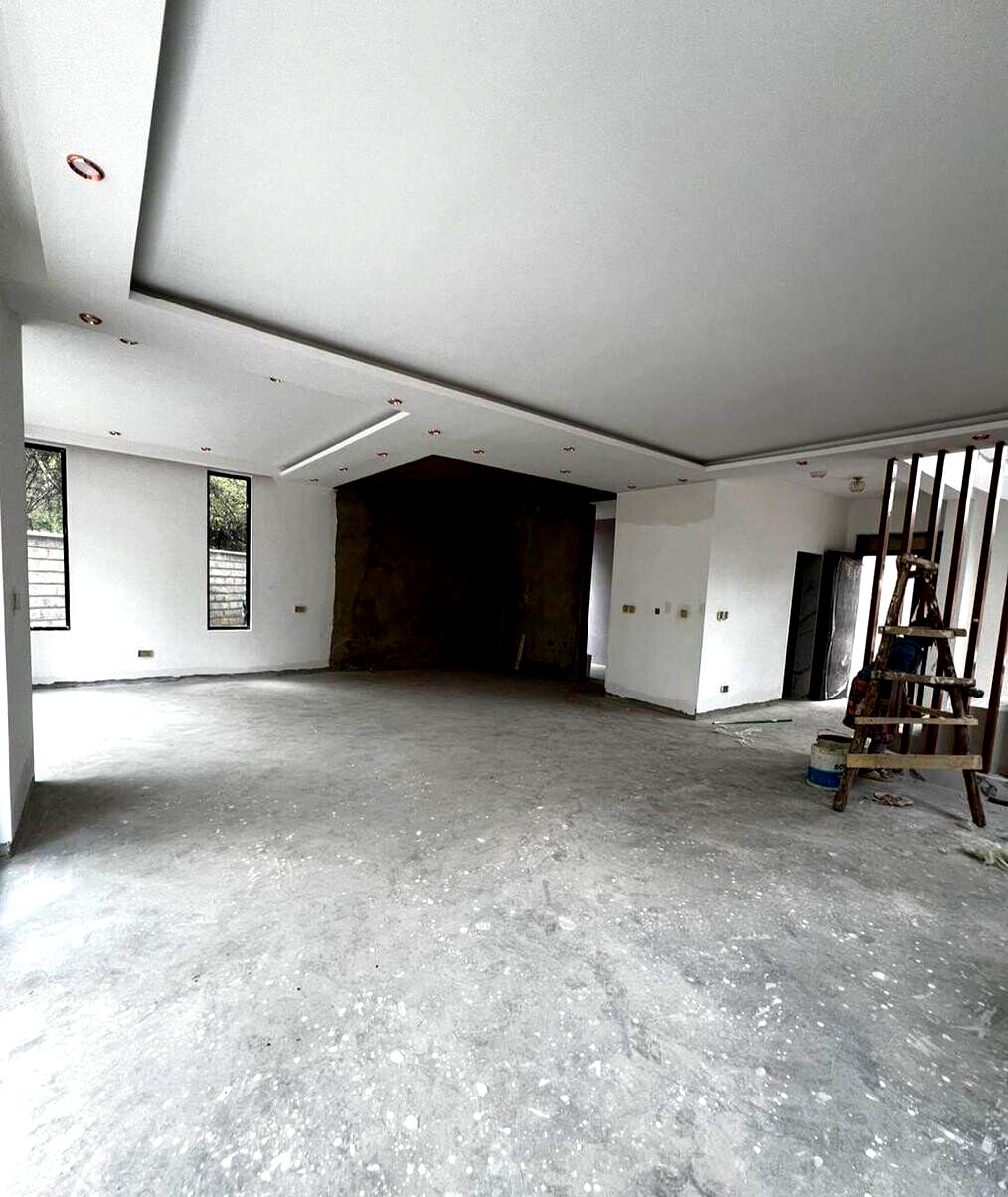 5-Ensuite Townhouse with DSQ & Private Garden - Lavington