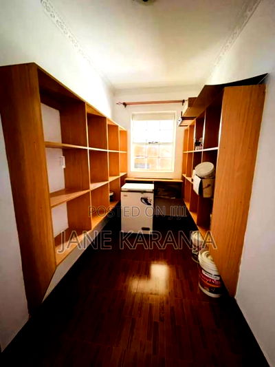 7bdrm Maisonette in Runda for sale - Image 9