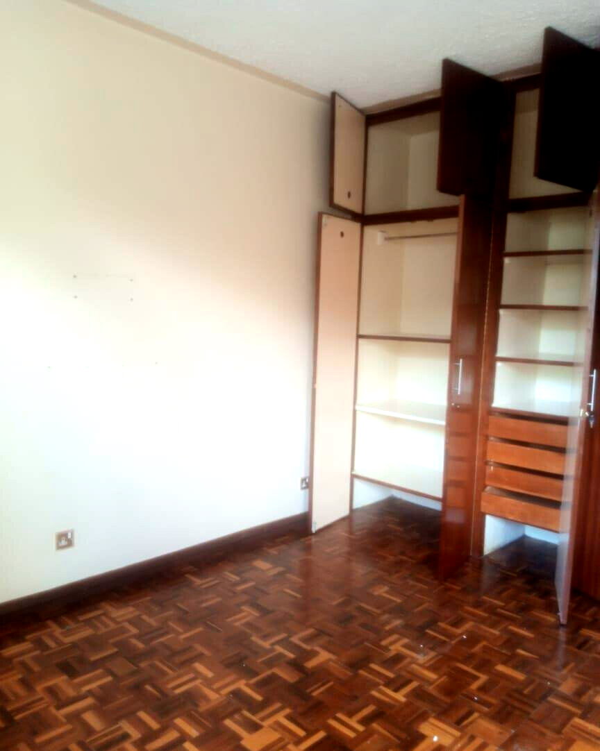 Only 8 Units, 4BR Townhouse with Backyard - Parklands