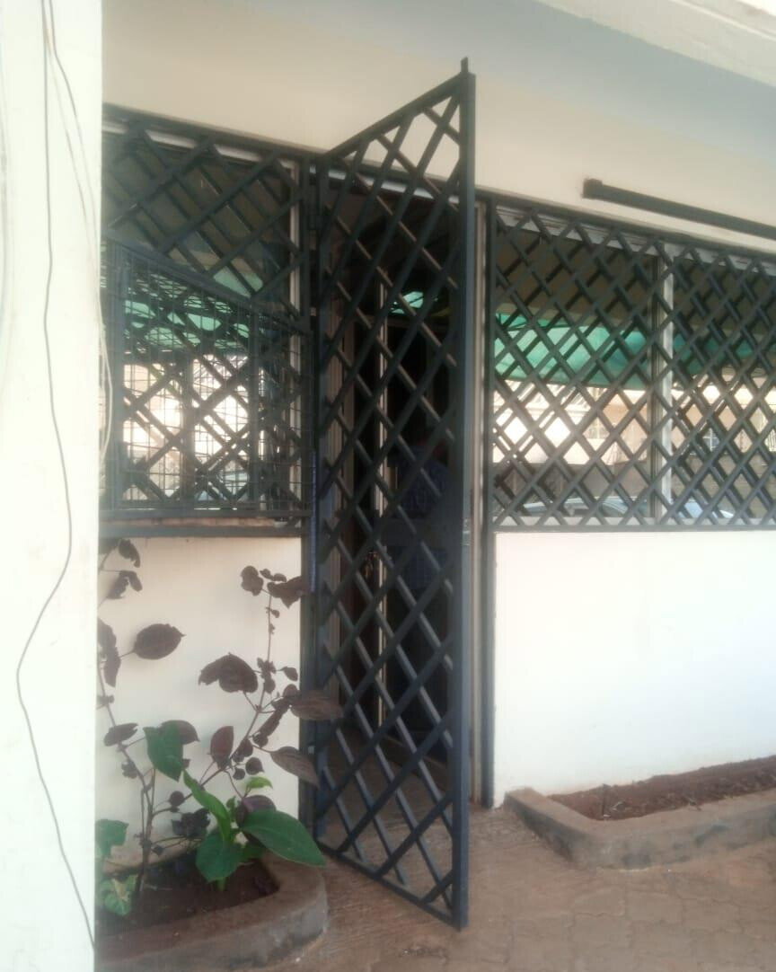 Only 8 Units, 4BR Townhouse with Backyard - Parklands