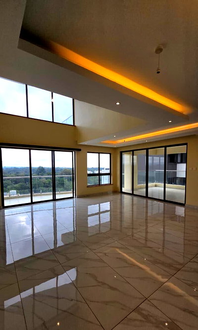 Luxury 4BR Duplex with Garden