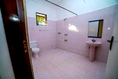 4bdrm Maisonette in Shanzu for sale - Image 6