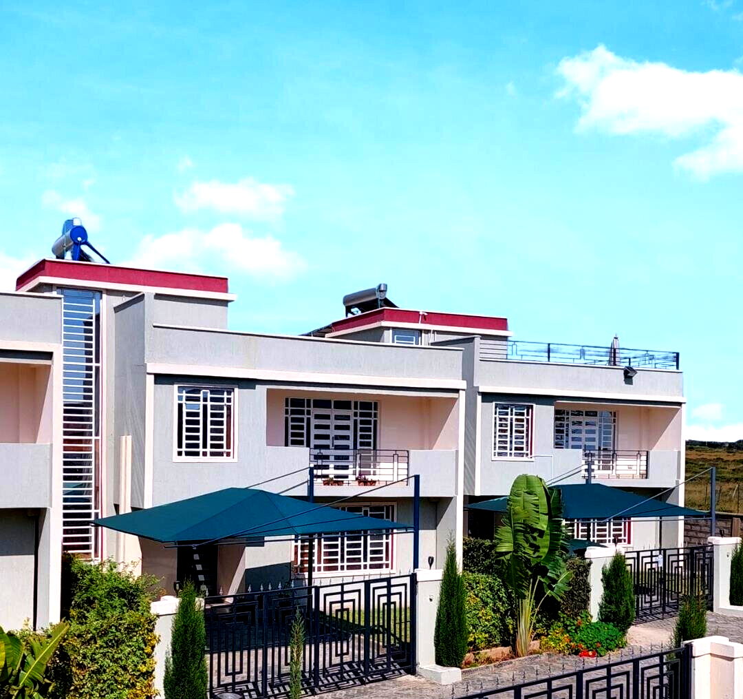 4BR All-Ensuite Townhouse with Rooftop Terrace & DSQ - Kitengela Muigai