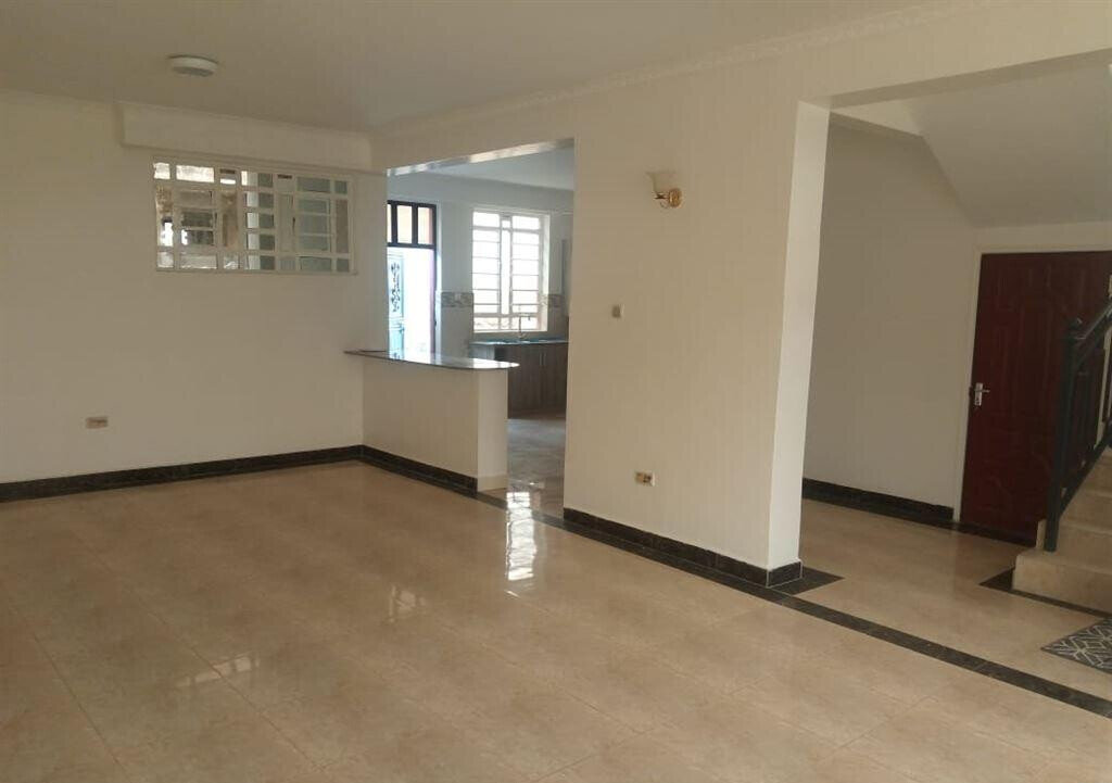 4BR All-Ensuite Townhouse with Rooftop Terrace & DSQ - Kitengela Muigai