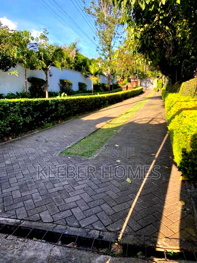 5bdrm Mansion in Runda for sale - Image 12